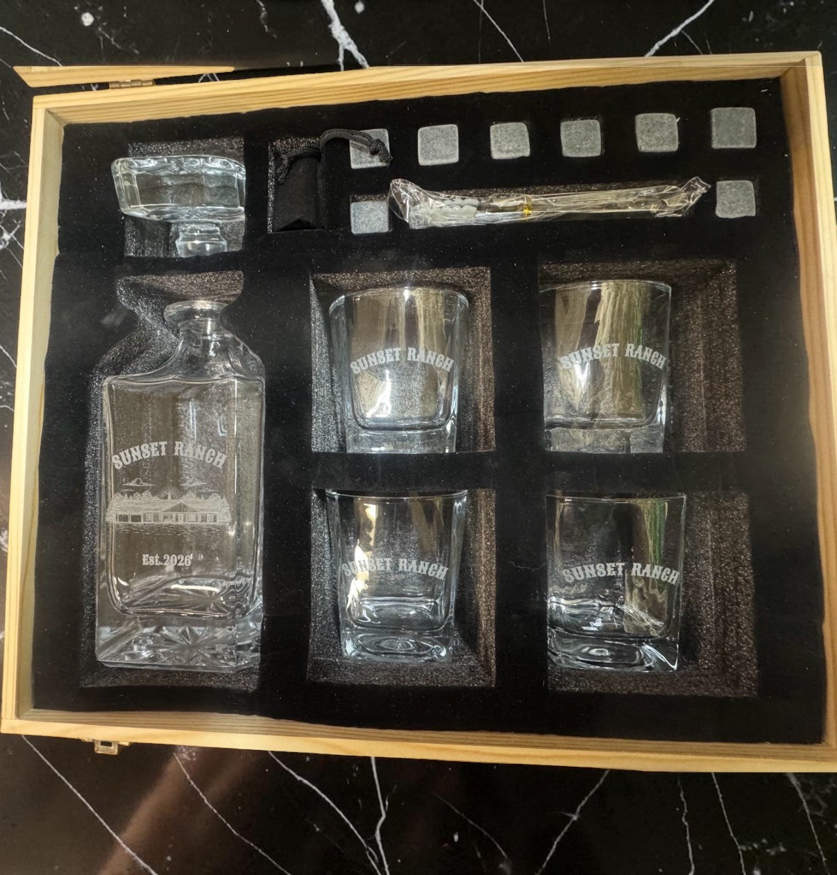 4 Glass Decanter Set