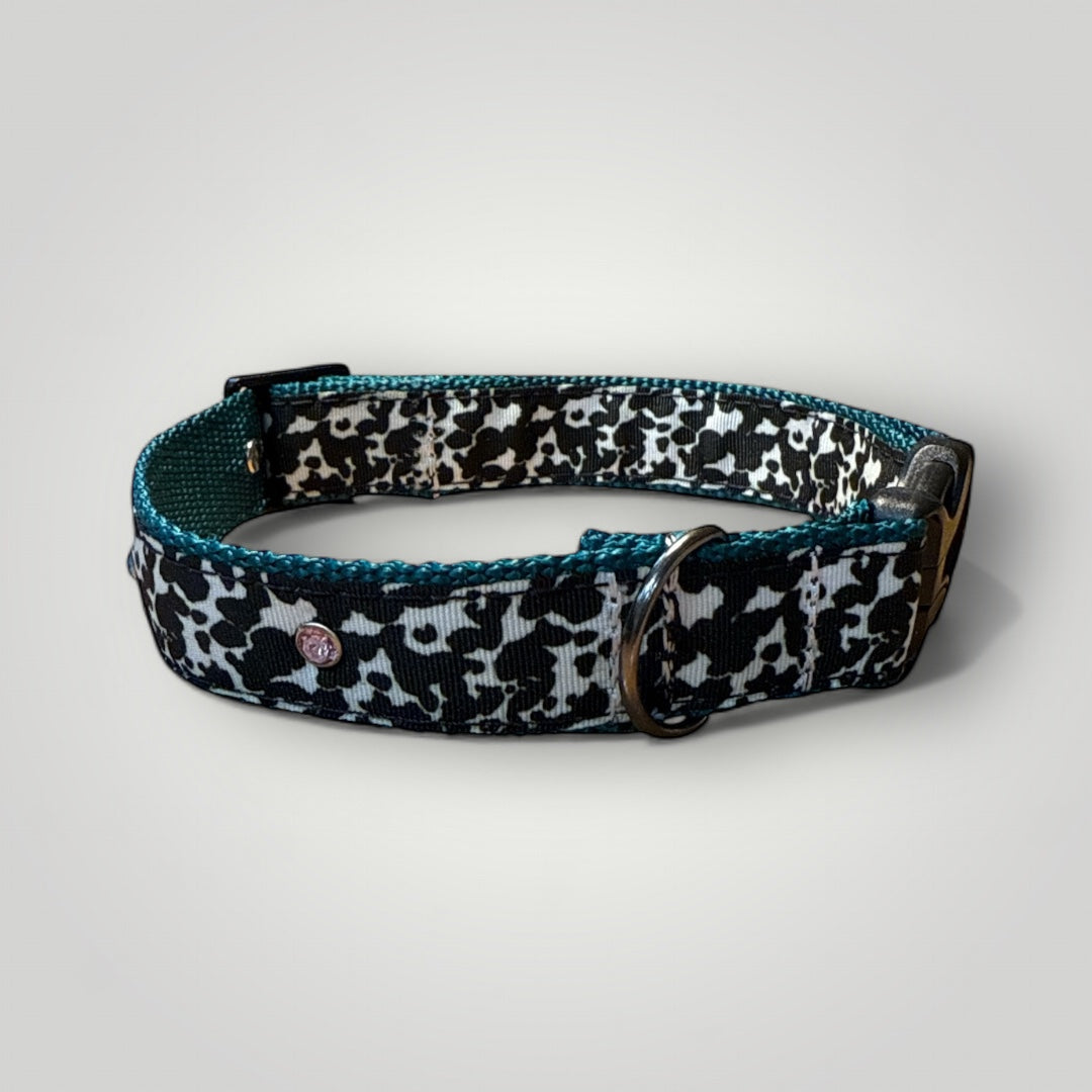 Everyday Cowprint collar